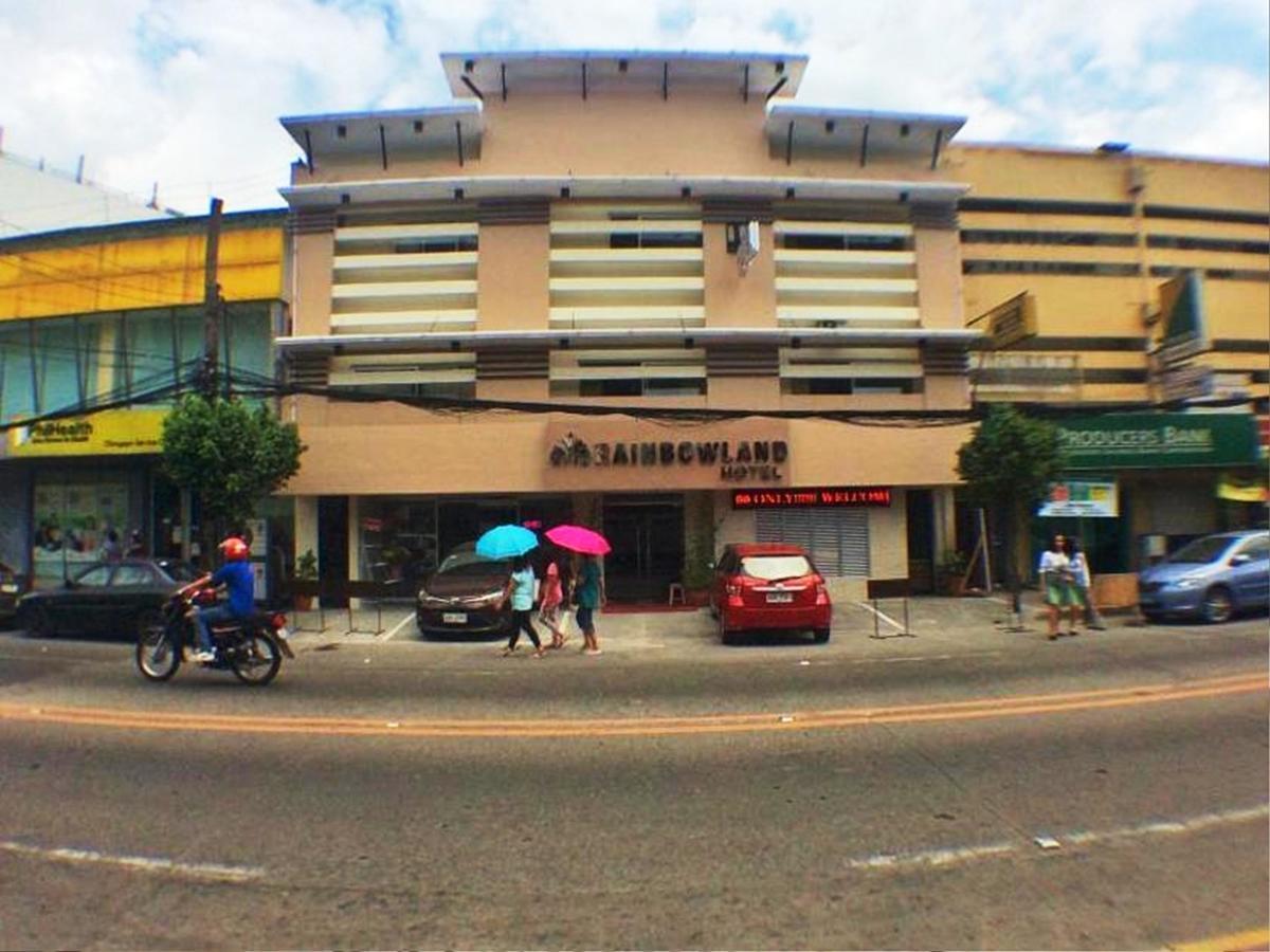 Rainbowland Hotel Olongapo Exterior photo