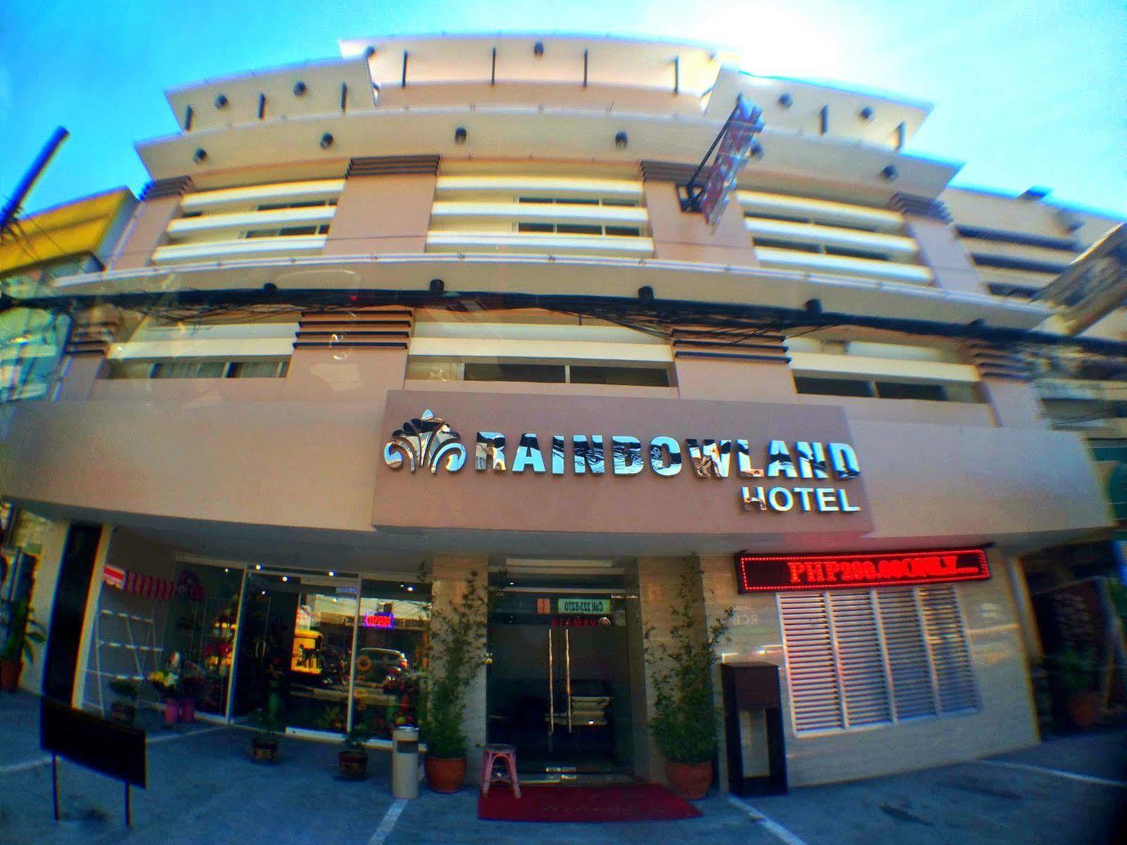 Rainbowland Hotel Olongapo Exterior photo